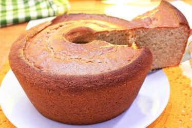 BOLO DE CANELA Simples e Rápido - SUPER FOFINHO