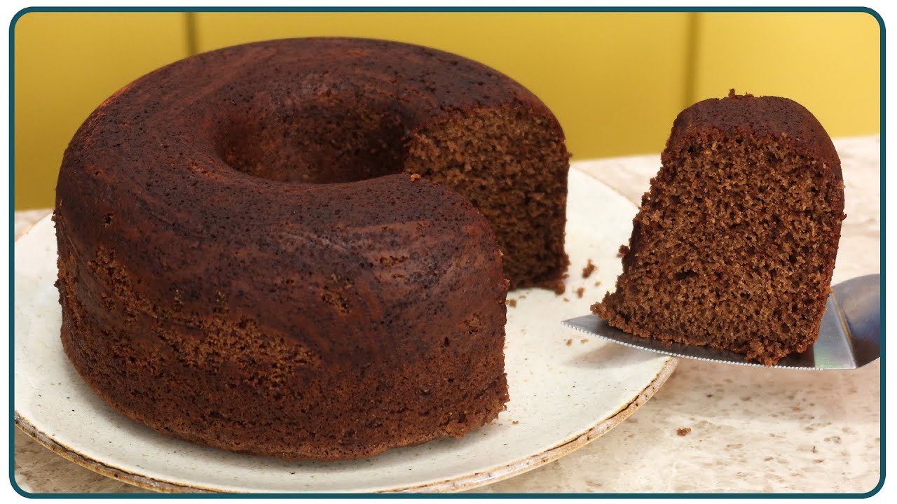 BOLO DE CHOCOLATE PARA INICIANTES, ELE FICA FOFINHO E SABOROSO | Nandu Andrade