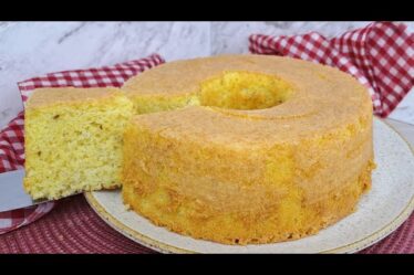 BOLO DE FUBÁ COM COCO E ERVA DOCE SUPER FOFINHO | NOSSA COZINHA