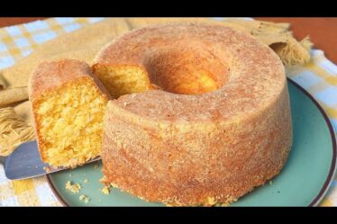 BOLO DE FUBÁ COZIDO | BOLO DA ÉPOCA DA VOVÓ | ECONÔMICO E DELICIOSO | NOSSA COZINHA