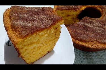 BOLO DE FUBÁ - Vocês nunca comeram um igual a esse | contei o SEGREDO fofinho e úmido