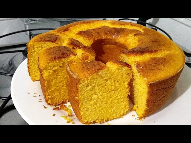 BOLO DE MILHO FOFINHO E ÚMIDO - Nunca comi um Bolo de milho tão gostoso assim antes!!