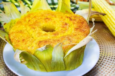 Bolo de Milho ou de Pamonha? BEM DIFERENTE, este bolo você precisa fazer
