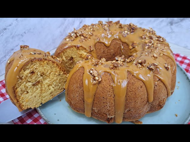 BOLO DE PÉ DE MOLEQUE COM DOCE DE LEITE FOFINHO E DELICIOSO | NOSSA COZINHA