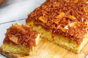 BOLO QUEBRA QUEIXO ORIGINAL - Feito com a mais pura Cocada