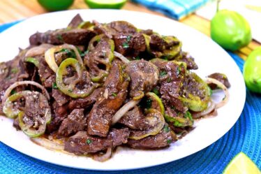 Como Fazer FIGADO COM JILÓ / RECEITAS REGIONAIS #01