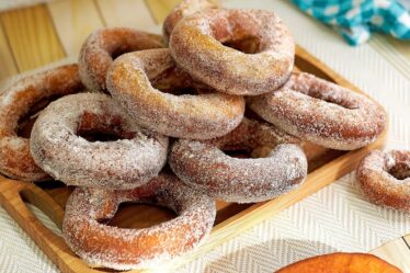Como Fazer ROSQUINHA DE LEITE NINHO com uma dica INFALÍVEL