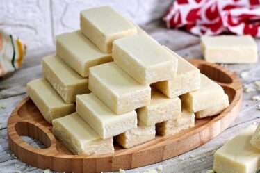 DOCE DE LEITE DE CORTE BRANQUINHO SEM LEITE CONDESADO E QUE DERRETE NA BOCA