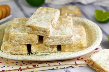 FAÇA A PALHA ITALIANA DE LIMÃO CAMPEÃ DE VENDAS DA MINHA CIDADE