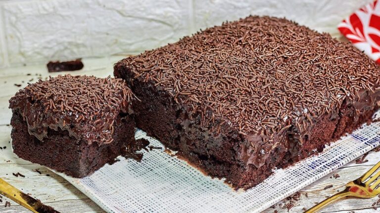 FAÇA A RECEITA DO BOLO DE CHOCOLATE DE MAIS DE "50 MILHÕES", MAIS PROCURADA DO MUNDO
