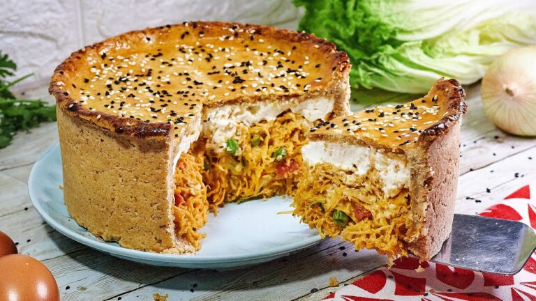 FAÇA A TORTA DE FRANGO PERFEITA, COM RECHEIO DE LEITE NINHO E MASSA DE AMENDOIM