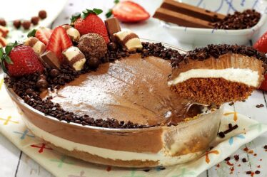 FAÇA CHOCONOFFE DE TRAVESSA, A TORTA MOUSSE INFALÍVEL PARA QUALQUER MOMENTO