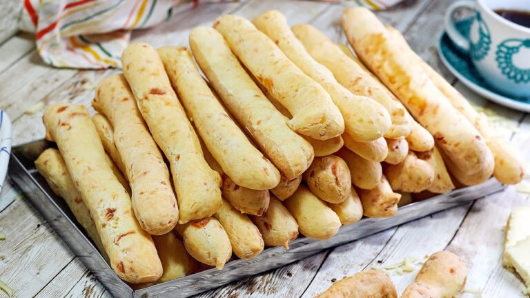 FAÇA O FAMOSO "BISCOITO PALITO MINEIRO", FEITO COM POLVILHO, QUEIJO E 1 SEGREDO