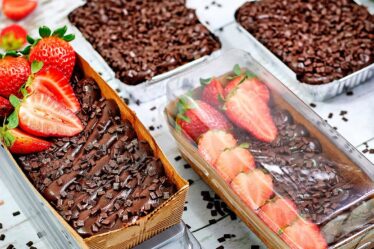 FAÇA O VERDADEIRO BROWNIE AMERICANO COM 3 OPÇÕES DELICIOSAS E BEM DIFERENTES