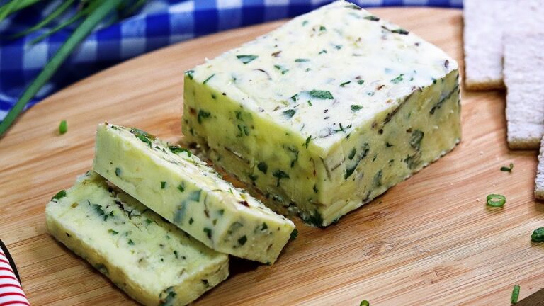 FAÇA UMA MANTEIGA TEMPERADA "DO ZERO" DE UMA FORMA E UM INGREDIENTE BEM DIFERENTE