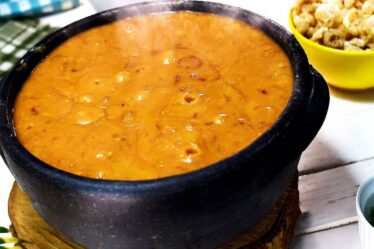 MELHOR BOTECO de BH me passou a RECEITA do CALDO DE FEIJÃO PERFEITO - Caldinho de Feijão