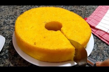 Pamonha de liquidificador assada no forno, uma delícia!