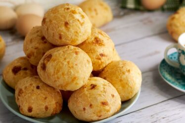 Receita ORIGINAL do Verdadeiro PÃO DE QUEIJO MINEIRO