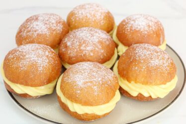 SONHO DE PADARIA TRADICIONAL FOFINHO E FÁCIL DE FAZER | RECEITA DE SONHO DE PADARIA