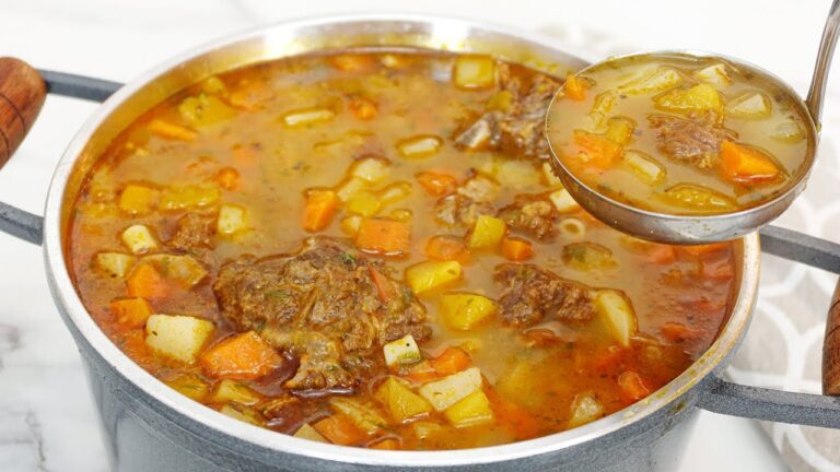 SOPA DE CARNE COM OSSO E VERDURAS, FÁCIL E RÁPIDA | Nandu Andrade