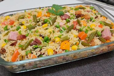 ARROZ A GREGA MAIS FÁCIL QUE VOCÊ VAI FAZER NESSE NATAL!