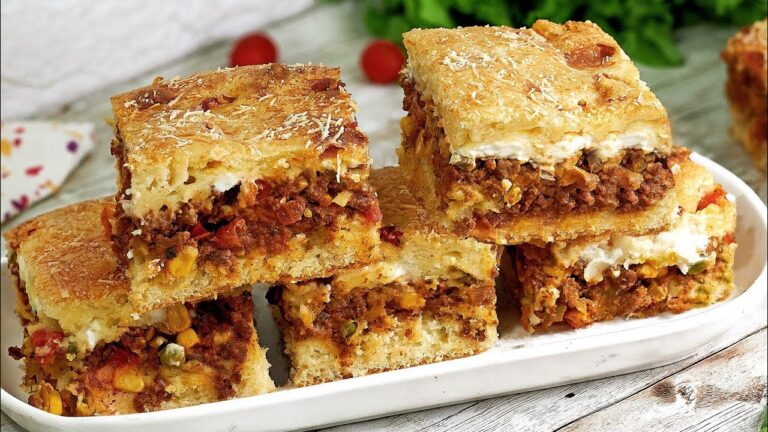 TORTA DE CARNE MOÍDA COM UMA MASSA QUE VOCÊ NUNCA VIU E SEM LIQUIDIFICADOR