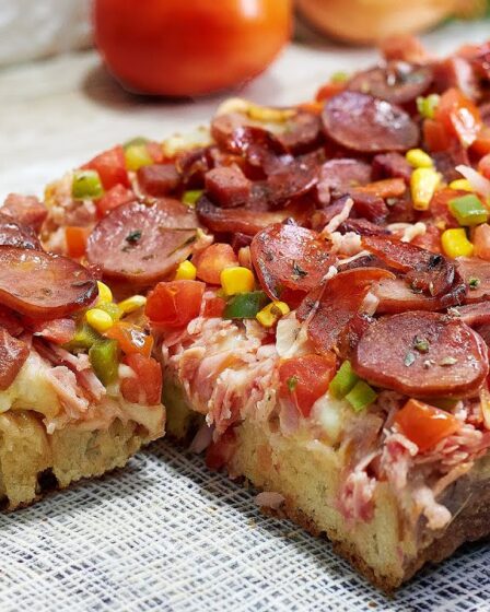 TORTA SALGADA COM A MASSA ITALIANA MAIS GOSTOSA QUE EXISTE e “SEM SOVAR”