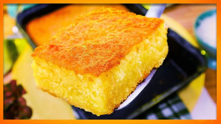 VOCÊ NUNCA COMEU BOLO DE MANDIOCA TÃO BOM ASSIM - Cremoso, Rápido e com uma dica INFALÍVEL