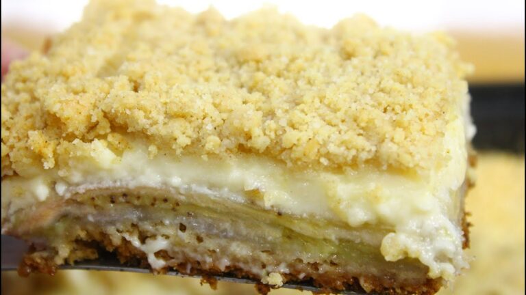 A MELHOR TORTA DE BANANA CREMOSONA QUE JÁ SAI RECHEADA DO FORNO - VOCÊ PRECISA EXPERIMENTAR