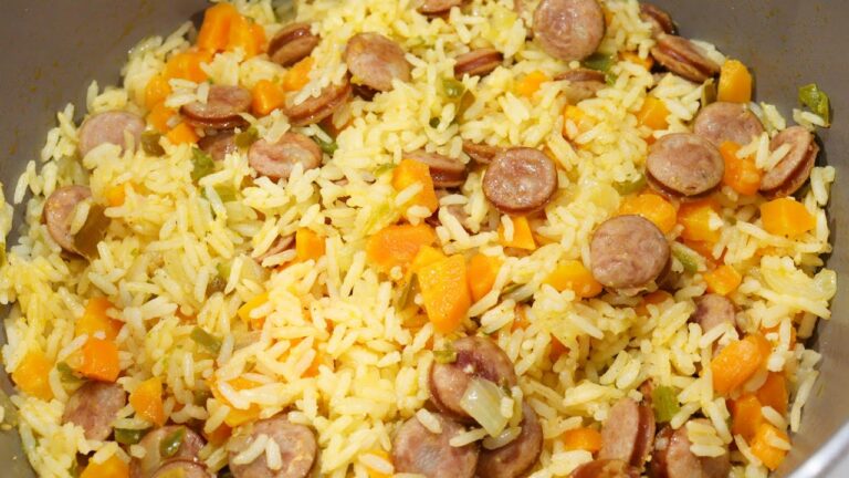 ALMOÇO COMPLETO EM 1 PANELA SÓ! SEU ALMOÇO OU JANTAR PRONTO EM 20 MINUTOS