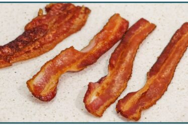 BACON FRITO CROCANTE QUE NEM NOS FILMES, FICA PERFEITO! | Nandu Andrade