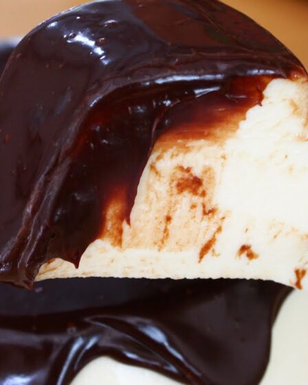 BATEU, GELOU TA PRONTO! SOBREMESA DE LEITE NINHO COM CHOCOLATE SEM FORNO!