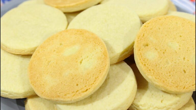 BISCOITO AMANTEIGADO EXTREMAMENTE MACIO, FÁCIL E PRÁTICO DE FAZER PARA O SEU LANCHE (BOLACHA DOCE)