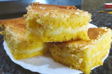 Bolo de FUBÁ CREMOSO de liquidificador Muito fácil e rápido
