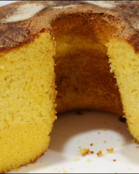 BOLO DE FUBÁ SEM TRIGO - COM UM TOQUE ESPECIAL QUE VAI FAZER TODA DIFERENÇA NO SEU BOLO