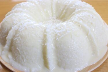 BOLO DE TAPIOCA SEM FORNO - O MAIS FACIL DE TODOS