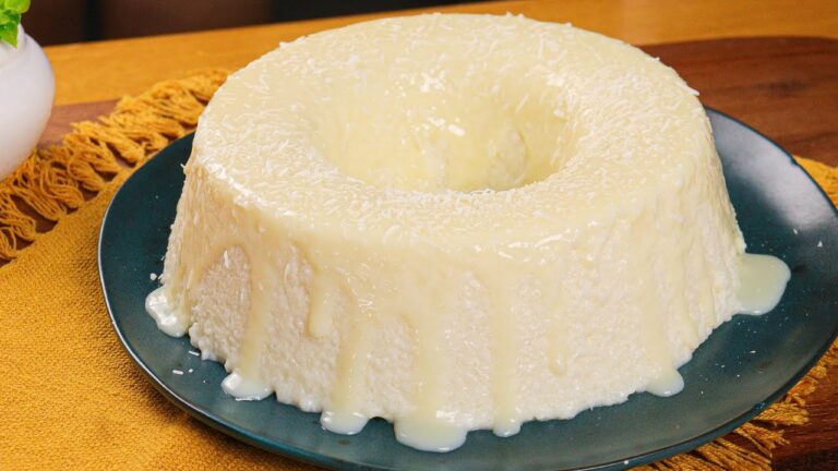 BOLO GELADO DE TAPIOCA SEM FORNO - RECEITA CAPEÃ EM ELOGIOS