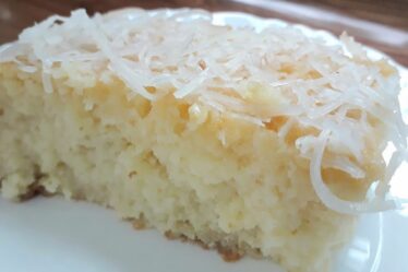 BOLO TOALHA FELPUDA - ESSE BOLO FICA SUPER CREMOSO E MOLHADINHO