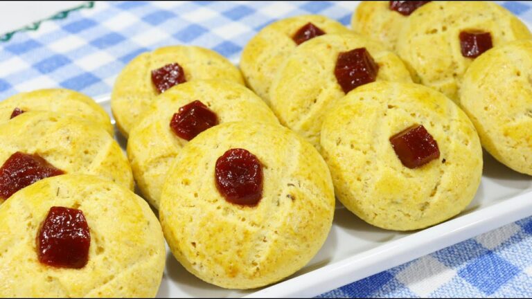 BROINHA DE FUBÁ COM GOIABADA PARA O LANCHE! IMPOSSÍVEL COMER SÓ UMA! FÁCIL, RÁPIDA E SUPER DELICIOSA