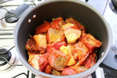 CARNE ASSADA NA PANELA DE PRESSÃO INCRIVELMENTE SUCULENTA E DELICIOSA