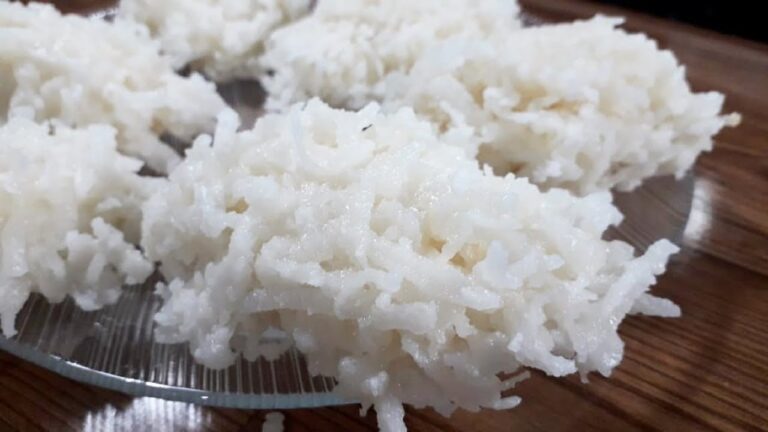 Com 2 INGREDIENTES faça essa deliciosa COCADA fácil e rápida #FESTA JUNINA