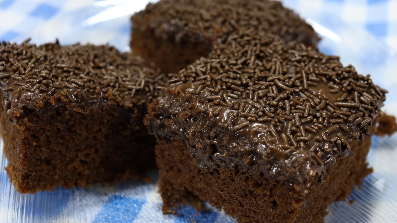COM ESSE SEGREDO MEU BOLO DE CHOCOLATE FICOU AINDA MELHOR E MAIS ESCURINHO! BOLO FÁCIL E RÁPIDO