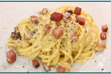 COMO FAZER MACARRÃO À CARBONARA | Nandu Andrade