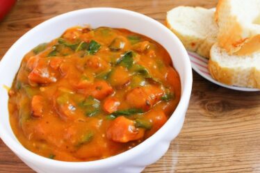 COMO FAZER UM CALDO RÁPIDO FÁCIL E DELICIOSO PARA SE ESQUENTAR NESSE FRIOZINHO