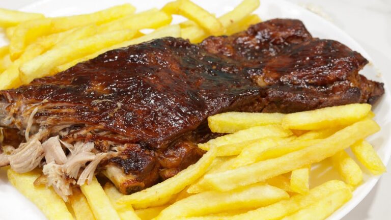 COSTELA com barbecue DESFIANDO! MELHOR QUE MUITO RESTAURANTE CARO! Você nunca comeu COSTELA assim