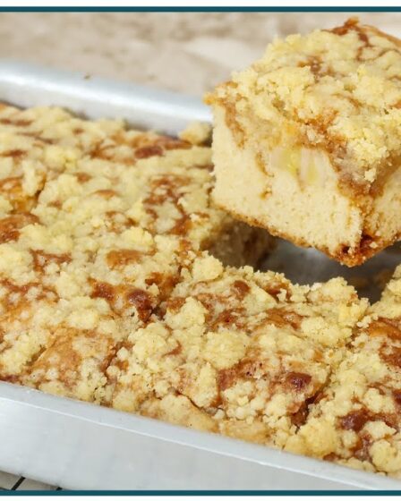 CUCA DE BANANA COM DOCE DE LEITE | Nandu Andrade