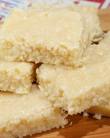 DESCOBRI A MELHOR RECEITA DE COCADA MINEIRA- SUPER CREMOSA POR DENTRO E É FEITA SEM LEITE CONDENSADO