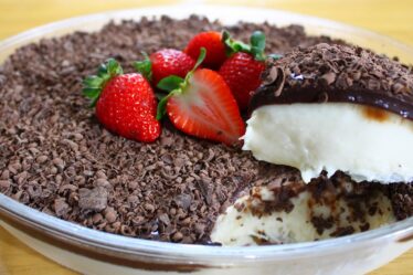 É IMPOSSÍVEL COMER APENAS 1 PEDAÇO DESSA SOBREMESA MARAVILHOSA! SOBREMESA DE NATAL
