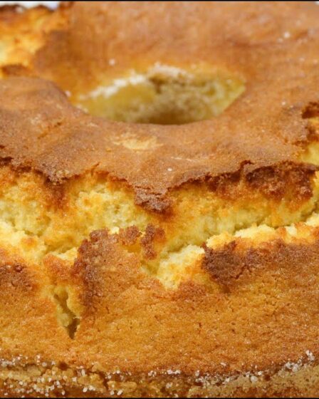 ESSE BOLO FICA MUITO FOFINHO E MACIO - VOCÊ PRECISA FAZER PARA O SEU LANCHE