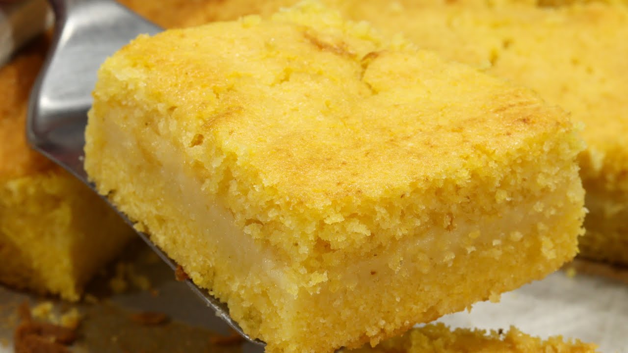 ESSE BOLO MINEIRO ME CONQUISTOU! É UMA DELÍCIA DE BOLO DE FUBÁ COM UM TOQUE ESPECIAL DE QUEIJO